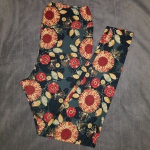 TC Floral Lularoe Leggings